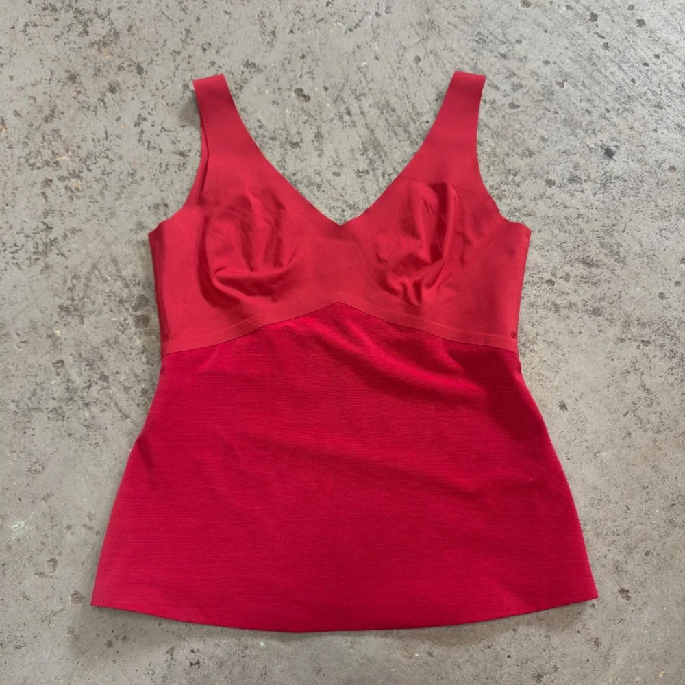 Honeylove LiftWear Cami Red Shaping Tank Top Medium V-Neck Wire-Free Support